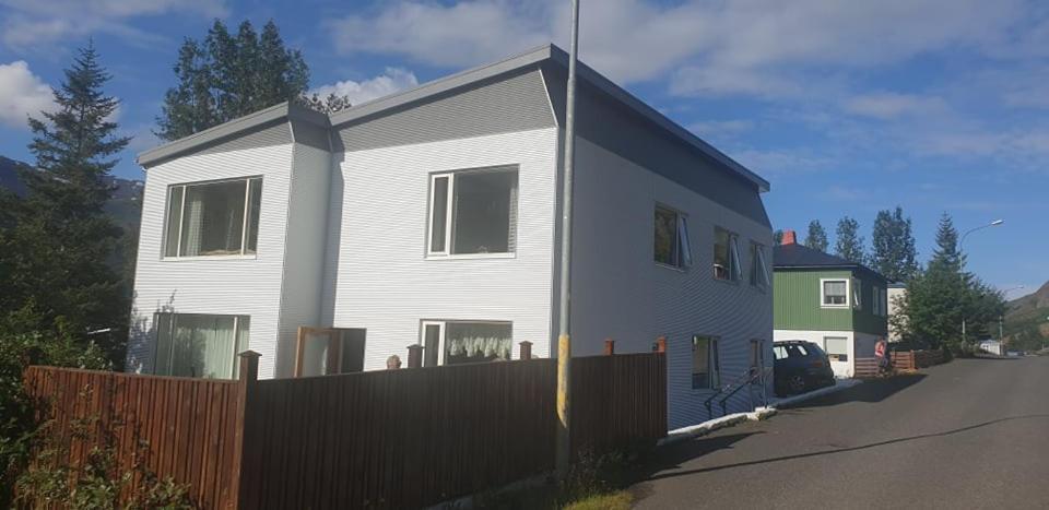Apartment Tungata Seyðisfjörður Eksteriør billede