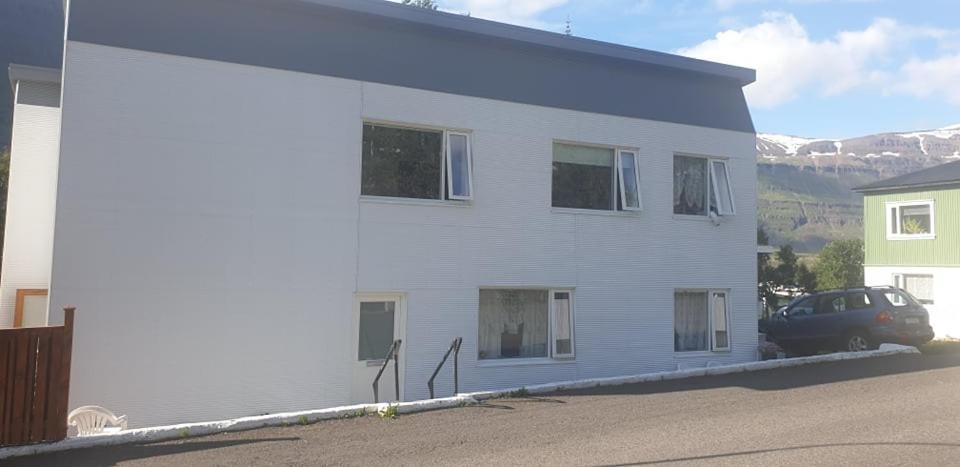 Apartment Tungata Seyðisfjörður Eksteriør billede